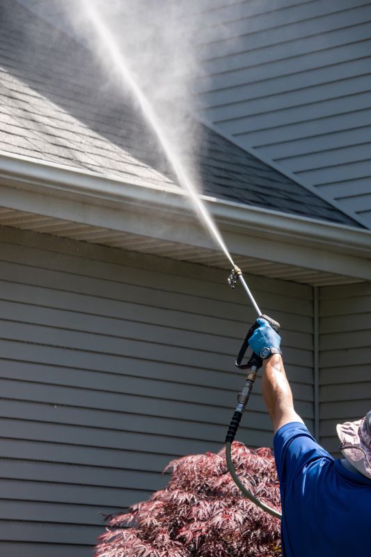 High-Pressure Gutter Cleaning